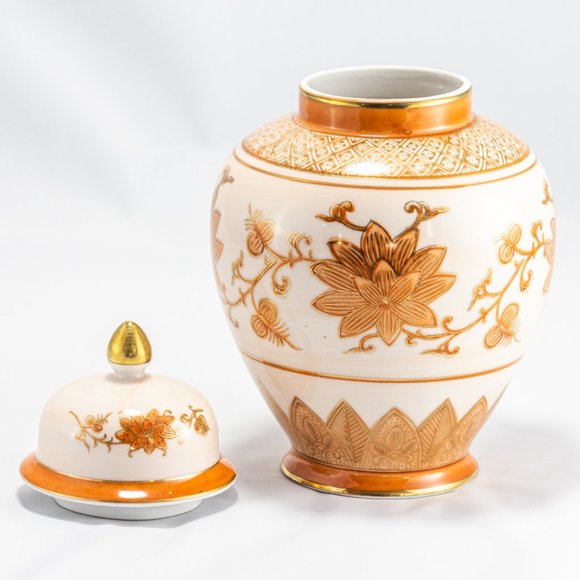 Vintage Andrea by Sadek Gold Lotus Porcelain Ginger Jar Japan, Lidded Floral Urn - Picture 2 of 3
